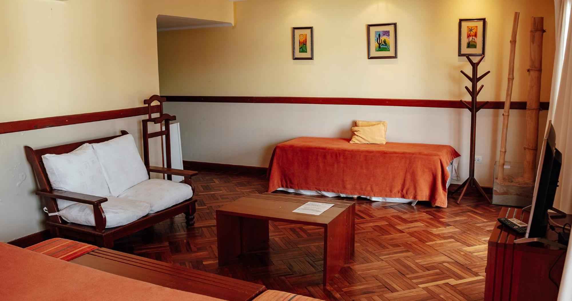 Hotel Los Sauces Кафаяте Екстериор снимка